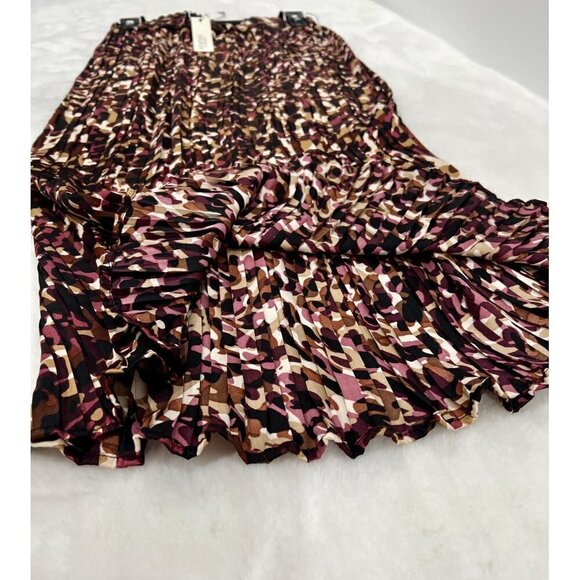 NWD Status by Chenault Size S Pleated Skirt in Wine Camo MSRP $78 - Picture 8 of 11